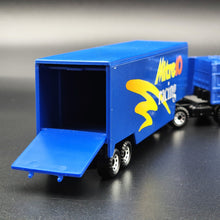 Load image into Gallery viewer, Matchbox 1993 DAF 3300 Spacecab Racing Transporter with Reynard Formula 3000 Car Mitre 10 Racing Team CY-24