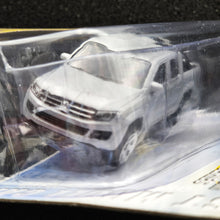 Load image into Gallery viewer, Explorafind 2017 Volkswagen Amarok Silver 1:64 Die Cast Car New