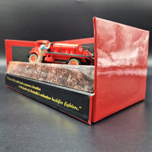 Load image into Gallery viewer, Trax - Trux 1940’s Chevrolet Blitz Wagon – Fire Fighting Tanker #F0F1 1:50 Die Cast Model/Diorama Gift Box