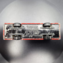 Load image into Gallery viewer, Matchbox 1972 The Londoner Bus #MB17 Red Matchbox 1-75 Superfast
