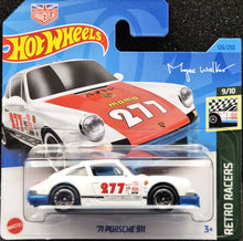 Load image into Gallery viewer, Hot Wheels 2023 '71 Porsche 911 White #126 Retro Racers 9/10 New