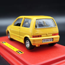 Load image into Gallery viewer, Bburago 1995 Fiat 500 Sporting (Cinquecento) Yellow #0194 1:24 Super Car Collection Diecast
