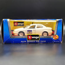 Load image into Gallery viewer, Bburago 2002 Alfa Romeo 156 Taxi White #0122 1:24 Super Car Collection Diecast
