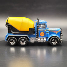 Load image into Gallery viewer, Matchbox 1985 Peterbilt Cement Mixer Truck Blue MB19 1-75 Series