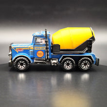 Load image into Gallery viewer, Matchbox 1985 Peterbilt Cement Mixer Truck Blue MB19 1-75 Series
