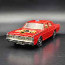 Load image into Gallery viewer, Matchbox 1974 Mercury Park Lane Fire Chief Car Red MB59 1-75 Superfast
