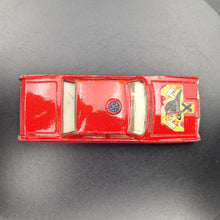 Load image into Gallery viewer, Matchbox 1974 Mercury Park Lane Fire Chief Car Red MB59 1-75 Superfast