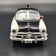 Load image into Gallery viewer, 2013 First Response Replicas 1950 Ford Custom State Police White/Black 1:43 Scale