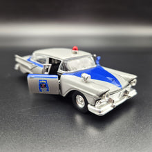 Load image into Gallery viewer, Road Champs 1998 1957 Ford Fairlane Alabama Highway Patrol Car Vintage Police Car Series