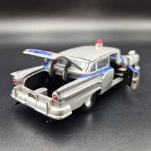Load image into Gallery viewer, Road Champs 1998 1957 Ford Fairlane Alabama Highway Patrol Car Vintage Police Car Series