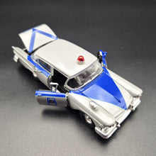Load image into Gallery viewer, Road Champs 1998 1957 Ford Fairlane Alabama Highway Patrol Car Vintage Police Car Series
