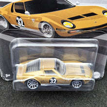 Load image into Gallery viewer, Hot Wheels 2024 1971 Lamborghini Miura SV Gold Vintage Racing Club Series 4/6 New