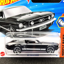 Load image into Gallery viewer, Hot Wheels 2025 '67 Mustang Black #189 Muscle Mania 3/10 New