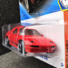 Load image into Gallery viewer, Hot Wheels 2025 1983 Porsche 928S Red #250 Muscle Mania 10/10 New Long Card