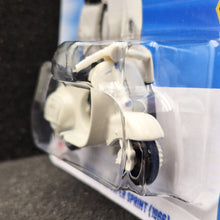 Load image into Gallery viewer, Hot Wheels 2025 Vespa 90 SS Super Sprint (1966) White #177 HW Moto 2/5 New