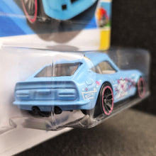 Load image into Gallery viewer, Hot Wheels 2025 Datsun 240Z Light Blue #62 HW Art Cars 4/10 New Long Card