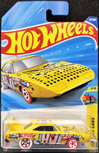 Load image into Gallery viewer, Hot Wheels 2025 '70 Plymouth Superbird Yellow #87 HW Art Cars 7/10 New Long Card