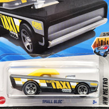 Load image into Gallery viewer, Hot Wheels 2025 Small Bloc Black #7 HW Metro 2/5 New Long Card