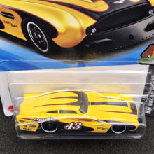 Load image into Gallery viewer, Hot Wheels 2025 Aston Martin DB4GT High-Speed Edition Yellow #107 HW Dream Garage 3/5 New Long Card
