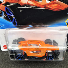 Load image into Gallery viewer, Hot Wheels 2025 Arrow Dynamic Clear Orange #64 X-Raycers 5/10 New Long Card