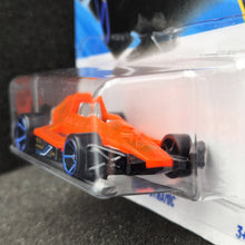 Load image into Gallery viewer, Hot Wheels 2025 Arrow Dynamic Clear Orange #64 X-Raycers 5/10 New Long Card