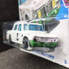 Load image into Gallery viewer, Hot Wheels 2025 Alfa Romeo Giulia Ti Super White #195 Compact Kings 7/10 New