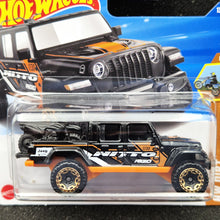 Load image into Gallery viewer, Hot Wheels 2025 '20 Jeep Gladiator Black #130 HW Dirt 6/10 New