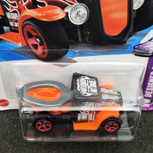 Load image into Gallery viewer, Hot Wheels 2025 Gotta Go Matte Black #84 HW Designed By 3/5 New Long Card