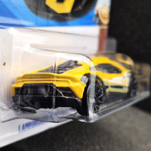 Load image into Gallery viewer, Hot Wheels 2025 Lamborghini Huracan Sterrato Yellow #41 Safari Mode 1/5 New Long Card