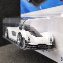 Load image into Gallery viewer, Hot Wheels 2025 Czinger 21C White #192 Peak Pursuit 1/10 New Long Card