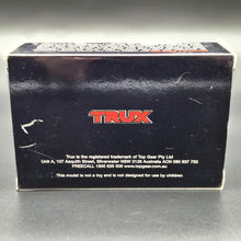 Load image into Gallery viewer, Trax - 1940’s Chevrolet Blitz Wagon – Fire Fighting Tanker #TR8 1:50 Die Cast Model