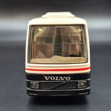 Load image into Gallery viewer, Joal Compact Volvo C10M Coach - "Jetways Travellers" #149 White/Black 1:50 Die Cast Model