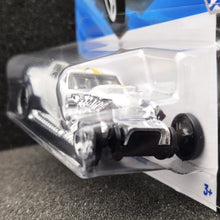 Load image into Gallery viewer, Hot Wheels 2025 Hoto Roto White #158 Rod Squad 10/10 New Long Card