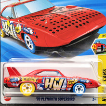 Load image into Gallery viewer, Hot Wheels 2025 '70 Plymouth Superbird Red #87 HW Art Cars 7/10 New Long Card