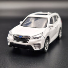 Load image into Gallery viewer, Explorafind 2023 Subaru Forester e-Boxer Hybrid 1:43 Die Cast Model