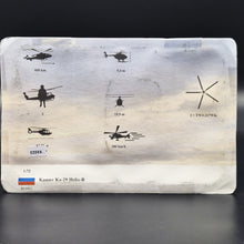Load image into Gallery viewer, Amercom 2010 Kamov Ka-29 Helix-B Russian Air Force 1:72 Diecast Helicopter Model