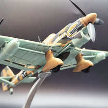 Load image into Gallery viewer, 1941 Junkers JU-87R-2 Stuka Luftwaffe Dive Bomber 1:72 Die Cast Plane