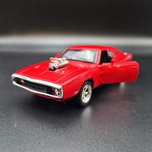 Load image into Gallery viewer, Explorafind 1969 Dodge Charger 500 Red 1:32 Die Cast Car