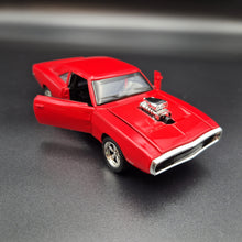 Load image into Gallery viewer, Explorafind 1969 Dodge Charger 500 Red 1:32 Die Cast Car