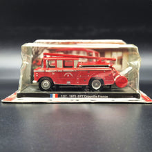 Load image into Gallery viewer, Amercom 1970 Citroën Drouville FPT Pump-and-Tank Fire Tender France 1:57 Die Cast Model