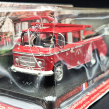 Load image into Gallery viewer, Amercom 1970 Citroën Drouville FPT Pump-and-Tank Fire Tender France 1:57 Die Cast Model