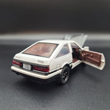 Load image into Gallery viewer, Explorafind 1986 Toyota Trueno AE86 "Initial D" White 1:32 Die Cast Car
