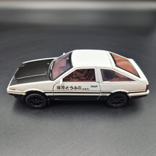 Load image into Gallery viewer, Explorafind 1986 Toyota Trueno AE86 "Initial D" White 1:32 Die Cast Car