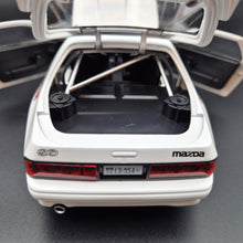 Load image into Gallery viewer, Explorafind 1989 Mazda RX-7 White 1:24 Die Cast Car