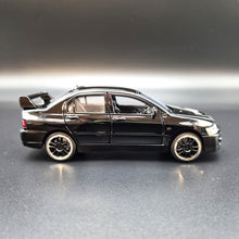 Load image into Gallery viewer, Explorafind 2007 Mitsubishi EVO IX Black 1:32 Die Cast Car