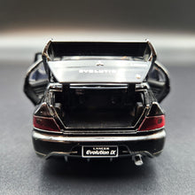 Load image into Gallery viewer, Explorafind 2007 Mitsubishi EVO IX Black 1:32 Die Cast Car