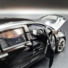 Load image into Gallery viewer, Explorafind 2007 Mitsubishi EVO IX Black 1:32 Die Cast Car