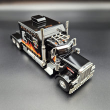 Load image into Gallery viewer, Explorafind 2010 Peterbilt 389 AeroCab Style Truck Black 1:24 Die Cast Truck