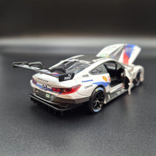 Load image into Gallery viewer, Explorafind 2018 BMW M8 GTE #82 2018-19 FIA WEC Race Car White 1:32 Die Cast Car