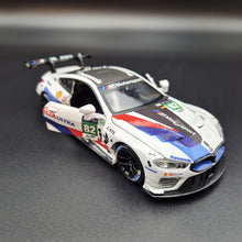 Load image into Gallery viewer, Explorafind 2018 BMW M8 GTE #82 2018-19 FIA WEC Race Car White 1:32 Die Cast Car